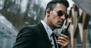 The Arnold Schwarzenegger Back Workout! – Revolutionary Program Design How Much Do Bodyguards for Music Artists Really Make?